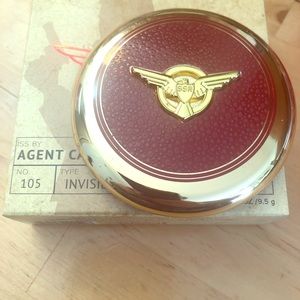 Agent Carter 1946 - Invisible Powder Compa…